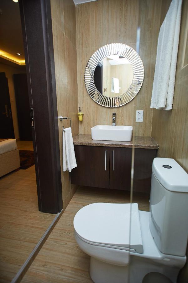 The Cabin Hotel Acra Exterior foto