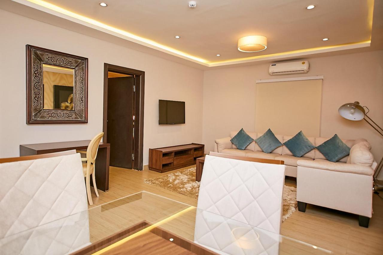 The Cabin Hotel Acra Exterior foto
